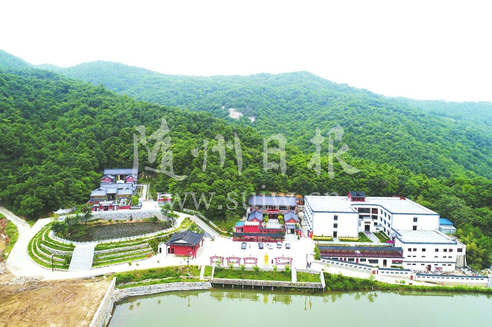 養(yǎng)生福地隨縣淮河鎮(zhèn)抱樸谷